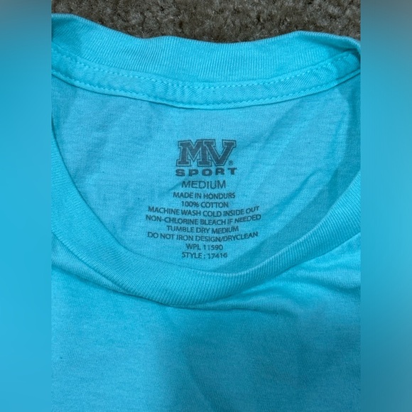 Moab Utah t-shirt - Picture 3 of 3